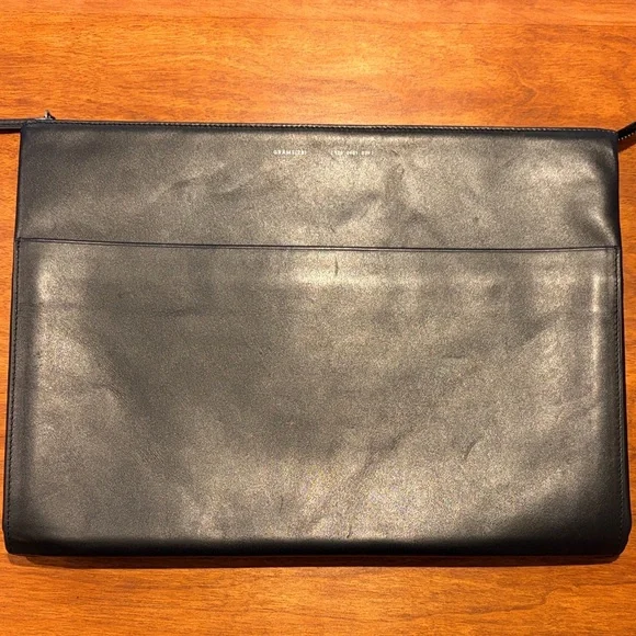 GRAMS(28) EUC 120 Leather Folio Nappa Black Laptop Case Holder Zip - Picture 1 of 11